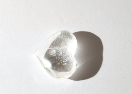 【CONNECTION つながり（必要なものすべてと繋がる）シジル封入 オリジナルカード付き❣️】クリアクォーツ ハート ※イベントクーポン使用不可