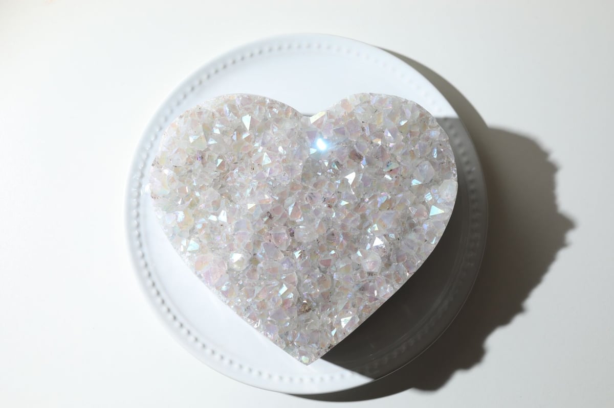 ホワイト水晶 アメジスト ハート型 268g ホワイト水晶 アメジスト ハート型 268g