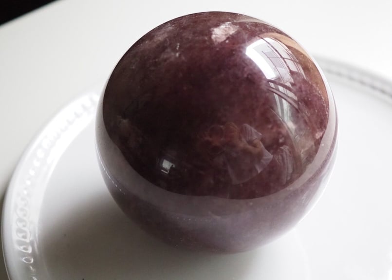 惑星】ストロベリークォーツ スフィア 金の台座付き | Y.S.Y24