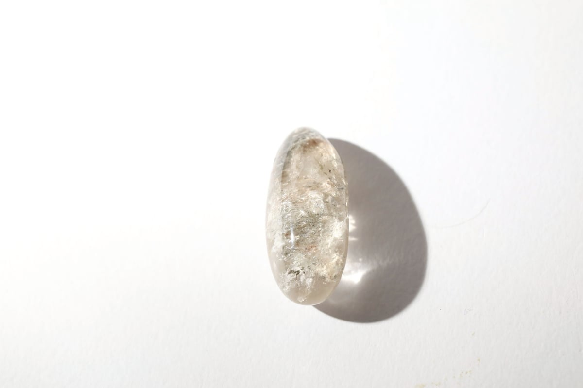 癒しの涙】ホワイトガーデンクォーツ ルース | Y.S.Y24