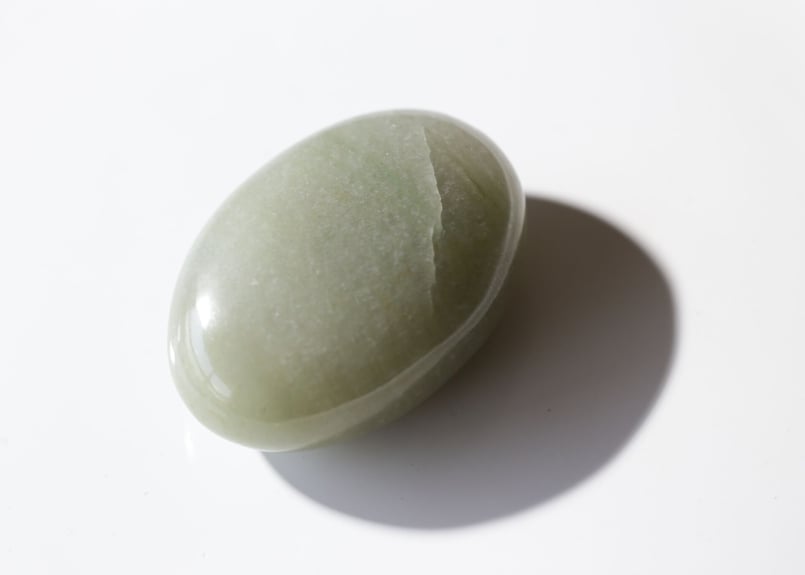 ケアする】グリーンクォーツァイト 握り石 | Y.S.Y24