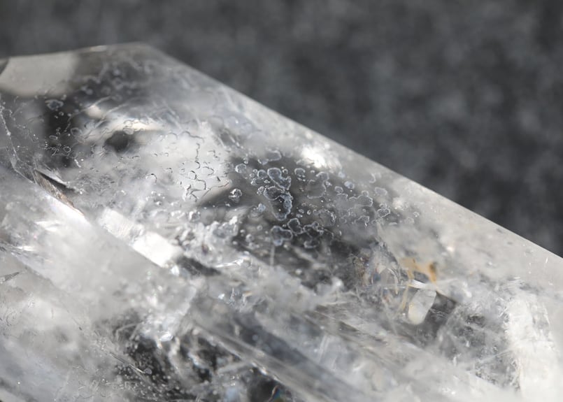 限定特価　究極品質　タンザニアマスタークリスタル　モンドクオーツのジェネシスPT タンザニアマスタークリスタル】モンドクォーツ ツイン フューチャー