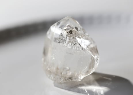【太陽の宝石】虹入り クリアトパーズ