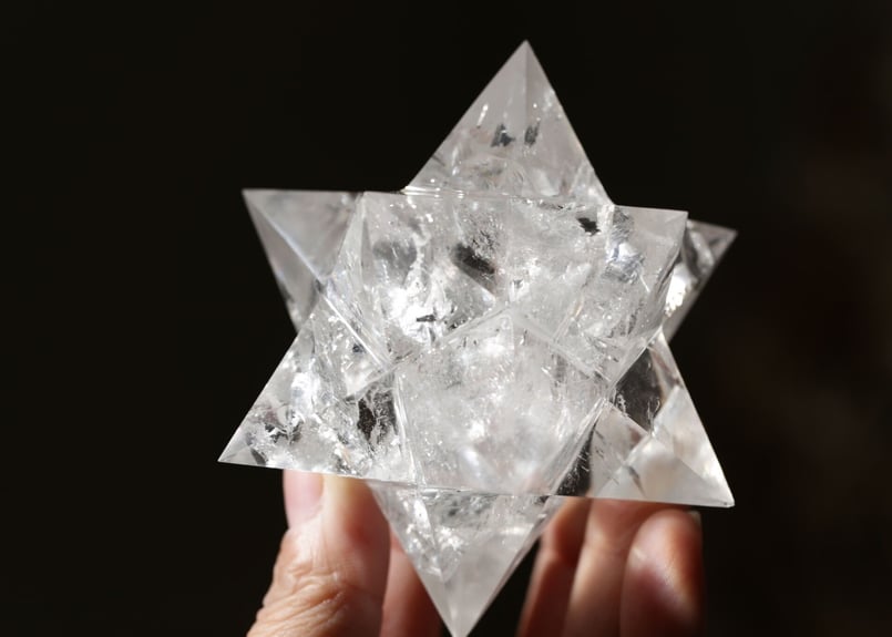 【欠けあり】ブラジル産 虹入り ハイグレード クリアクォーツ 水晶 アステロイド 魂からのメッセージ】ブラジル産 虹入り クリアクォーツ ア