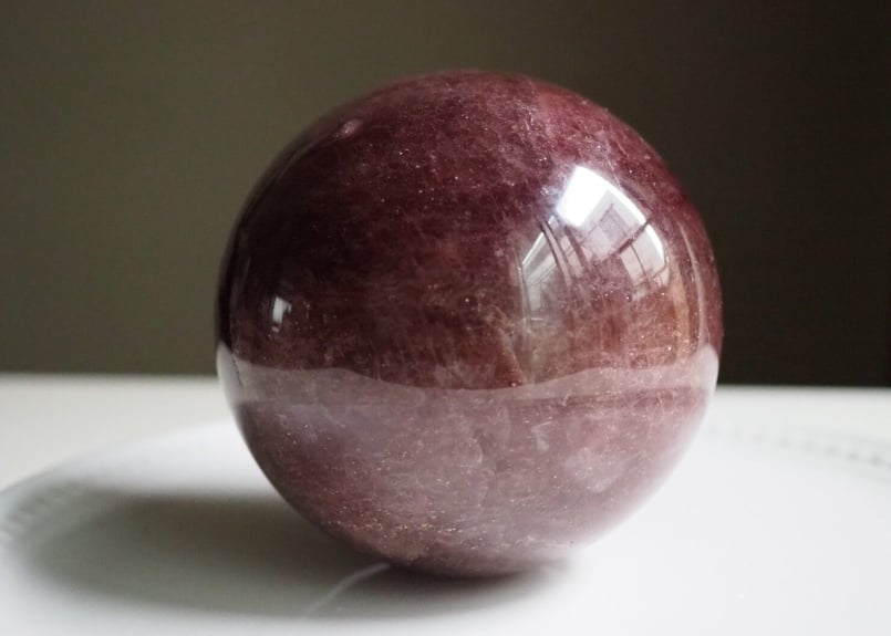惑星】ストロベリークォーツ スフィア 金の台座付き | Y.S.Y24