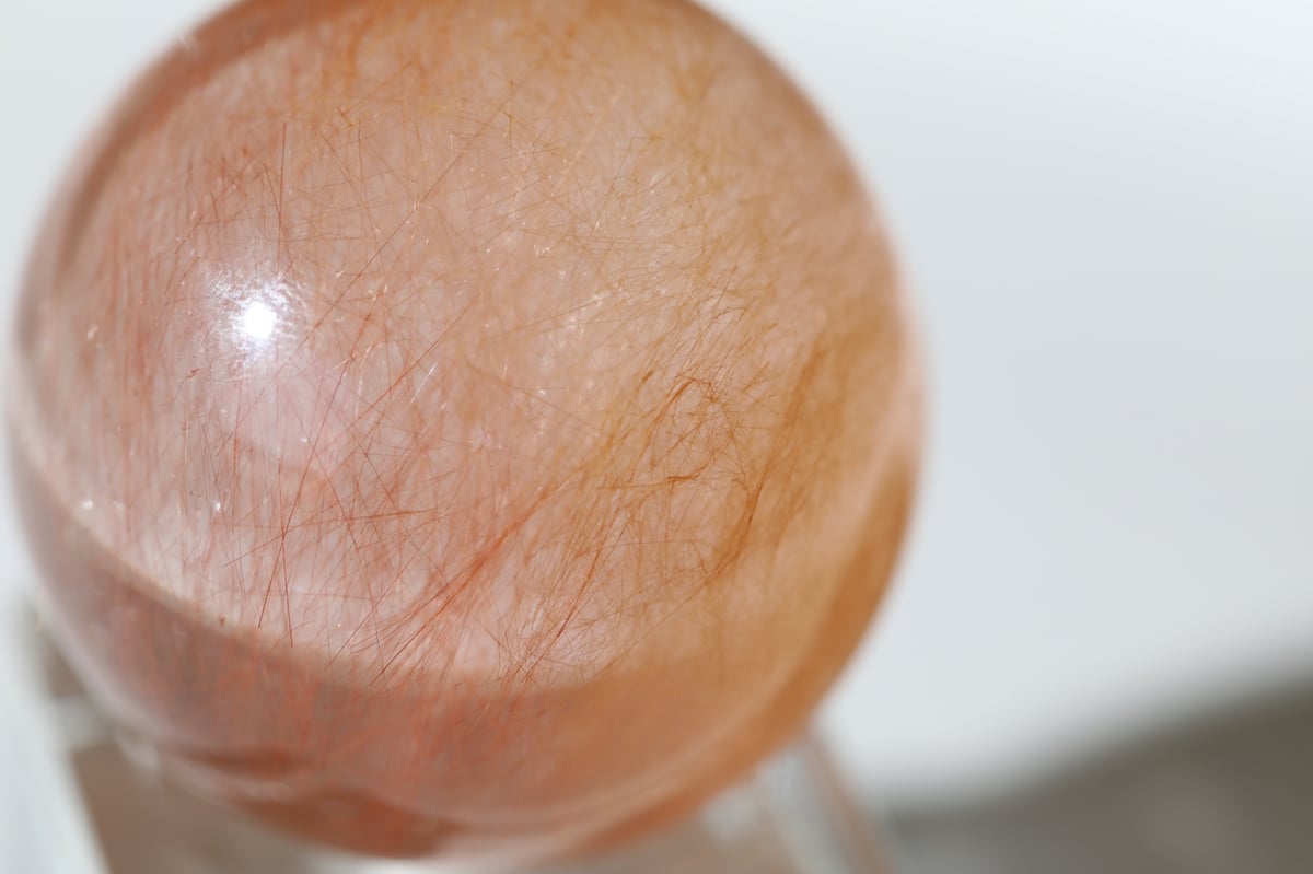 ピンクルチルクォーツスフィア　台座付き 才能発揮＆奇跡が起きる技入り！】【手放して愛に生きる】ピンク