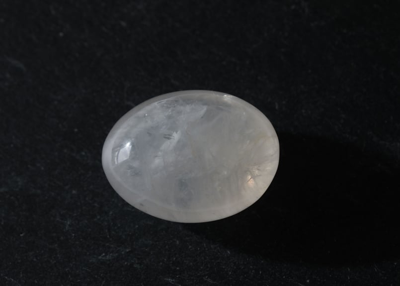 癒し人のための石】ジラソルクォーツ 握り石 | Y.S.Y24