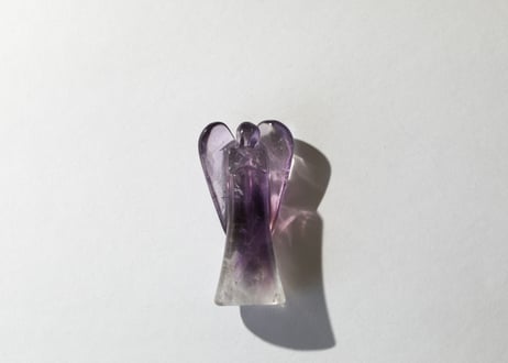 【女神のような人】アメジスト 天使