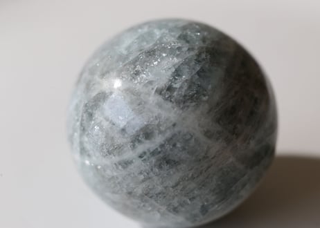 【new earth】虹入り キラキラアクアマリン スフィア