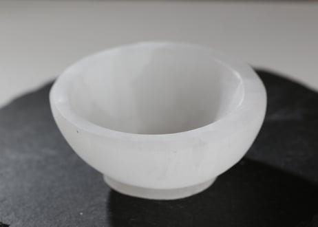 【希望のお茶碗】セレナイトの器（L）足付き