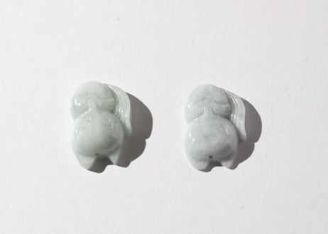 【肚を癒す】ビルマ産 翡翠 きつね