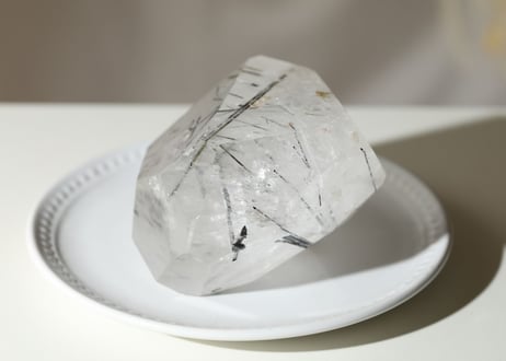 【地球のひかり】虹入り ブラックトルマリンインクォーツ フリーフォーム