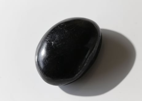 【あなたを守りたい】ブラックトルマリン 握り石
