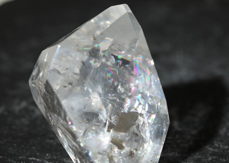 【超希少】1kg超 レムリアンシードクォーツ（台座付き） 超希少】1kg超え！レムリアンシードクォーツ（台座付き）