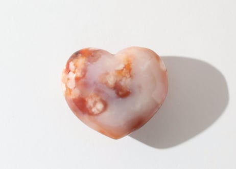 【創造力の幅が広がる】カーネリアン＆チェリーブロッサムアゲート ハート