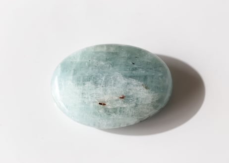 【人魚のたからもの】アクアマリン with ブラックトルマリン 握り石