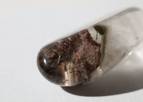 【精霊とともに】虹入り ガーデンクォーツ ルース