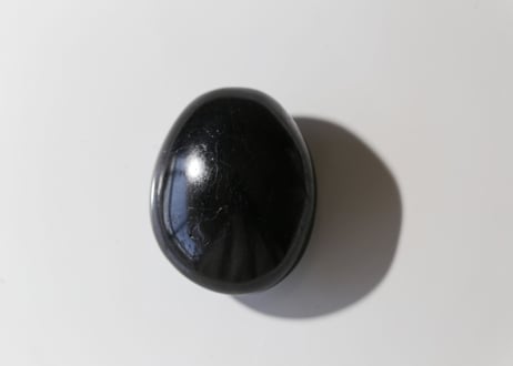 【care】ブラックトルマリン 握り石