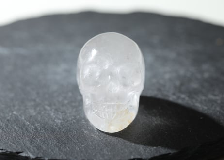 【慶び】虹入り クリアクォーツ スカル