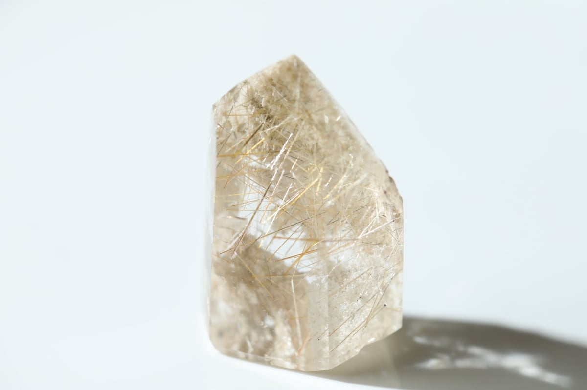 新生が起こる】スノールチル＆ホワイトガーデンクォーツ ポイント