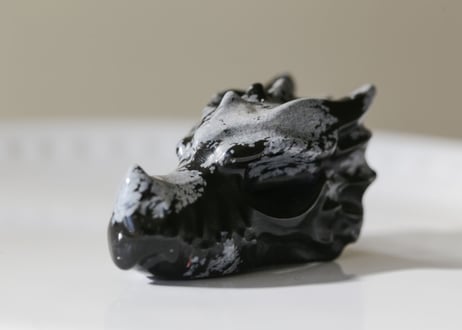 スノーフレークオブシディアン ドラゴン