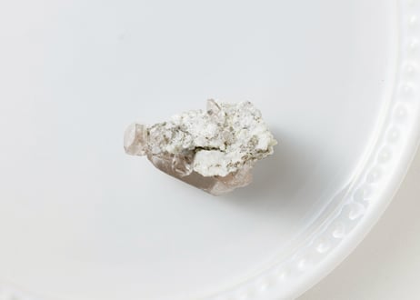 【内なる静寂】モンブラン産 虹入り スモーキークォーツ ミニクラスター