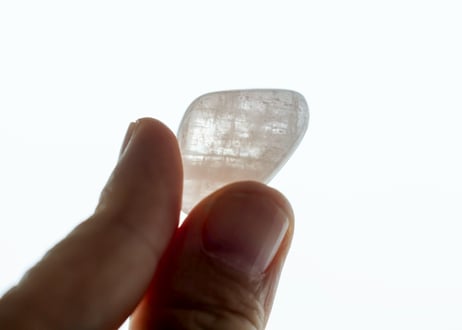 【女神性に目覚める】ハイクオリティ モルガナイト タンブルM（６個セット）