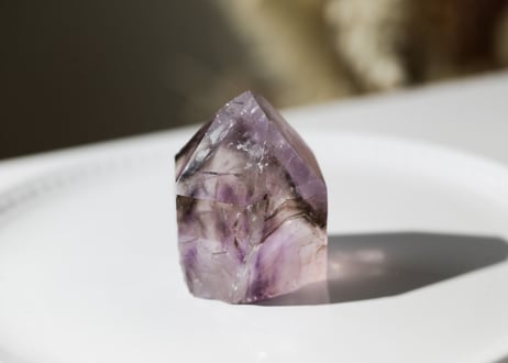 【特別な調和】虹入り トリコロール 水晶 ポイント