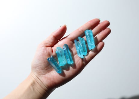 【宇宙叡智】アクアオーラクォーツ ポイント（6本セット）
