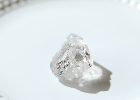 【進むために】虹入り ガネッシュヒマール産 水晶