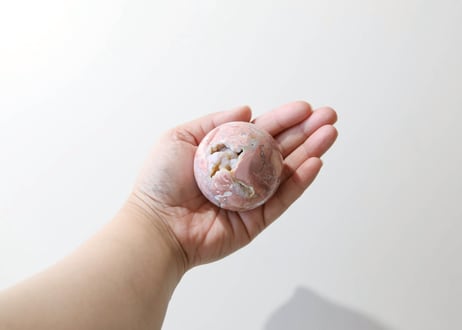 葉月ゆうによる技封入❣️【超越した幸運/良いカルマ/フロー】チェリーブロッサムアゲート スフィア ※イベントクーポン使用不可