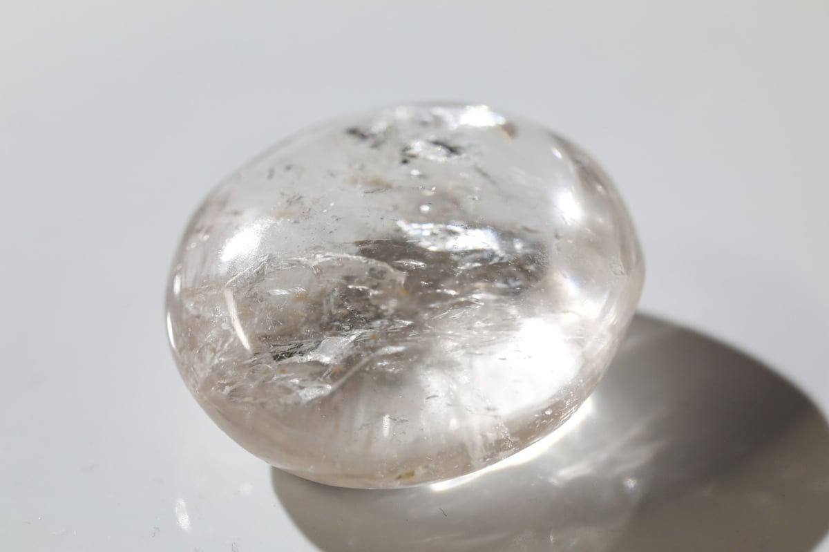 高品質　クリアクォーツ　握り石139.5g 浄化　NO.218 高品質 クリアクォーツ 握り石139.5g 浄化 NO.218 インテリア小物