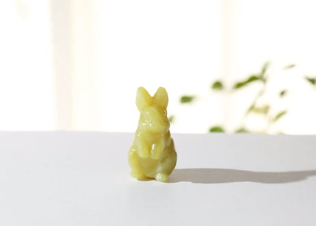 【許しを受け入れる】翡翠 うさぎ