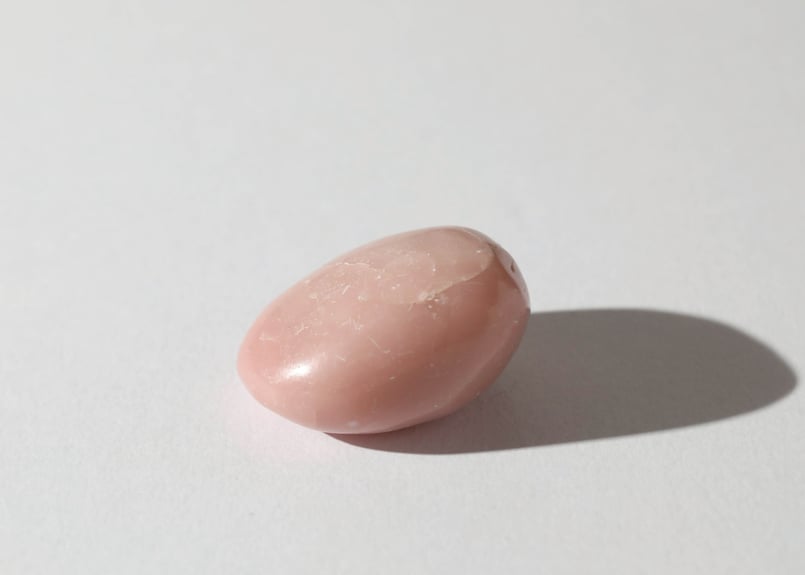 Ruby様ピンクオパールBIGリボンNo.1897 キューピッドが宿る】ピンクオパール タンブル | Y.S.Y24