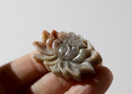 【悟りのシッディ入り】ムーンストーン 蓮の花