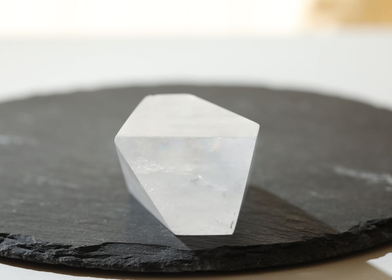 新たな視点】オプティカルカルサイト | Y.S.Y24