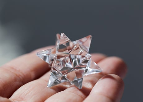 【次元を変える】ラクタの箱入り ガネッシュヒマール産 水晶 アステロイド