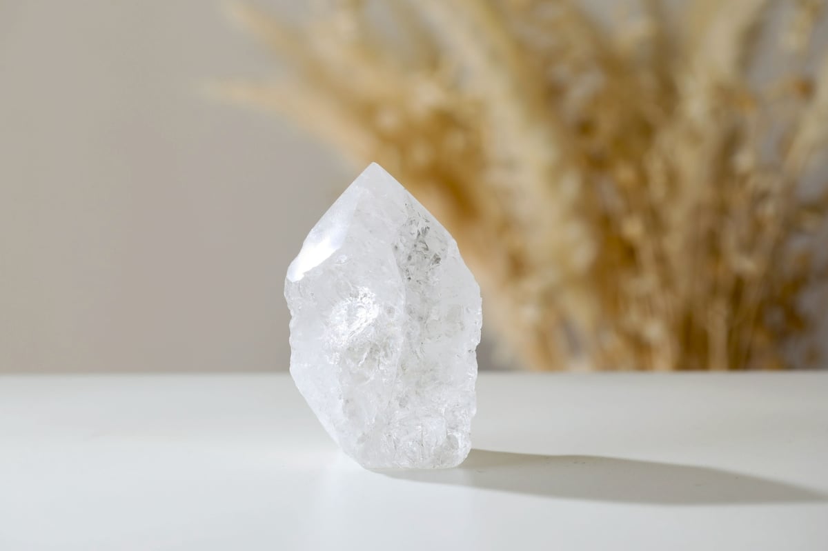 高品質 クリアクォーツ 握り石139.5g 浄化 NO.218 高品質 クリア