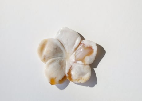 【愛する人へ】チェリーブロッサムアゲート 花