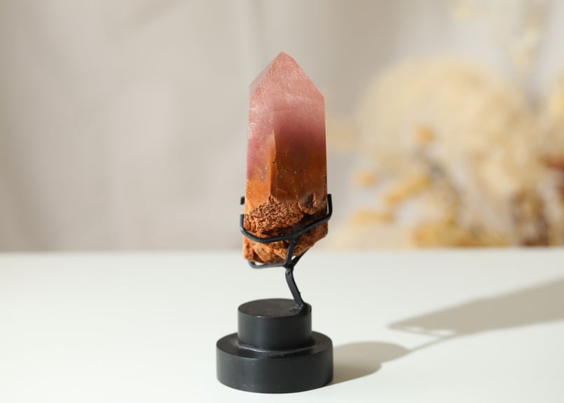 ピンクルチルクォーツスフィア　台座付き エドワード淺井さんによる技入り❣️【宇宙意識と接続する