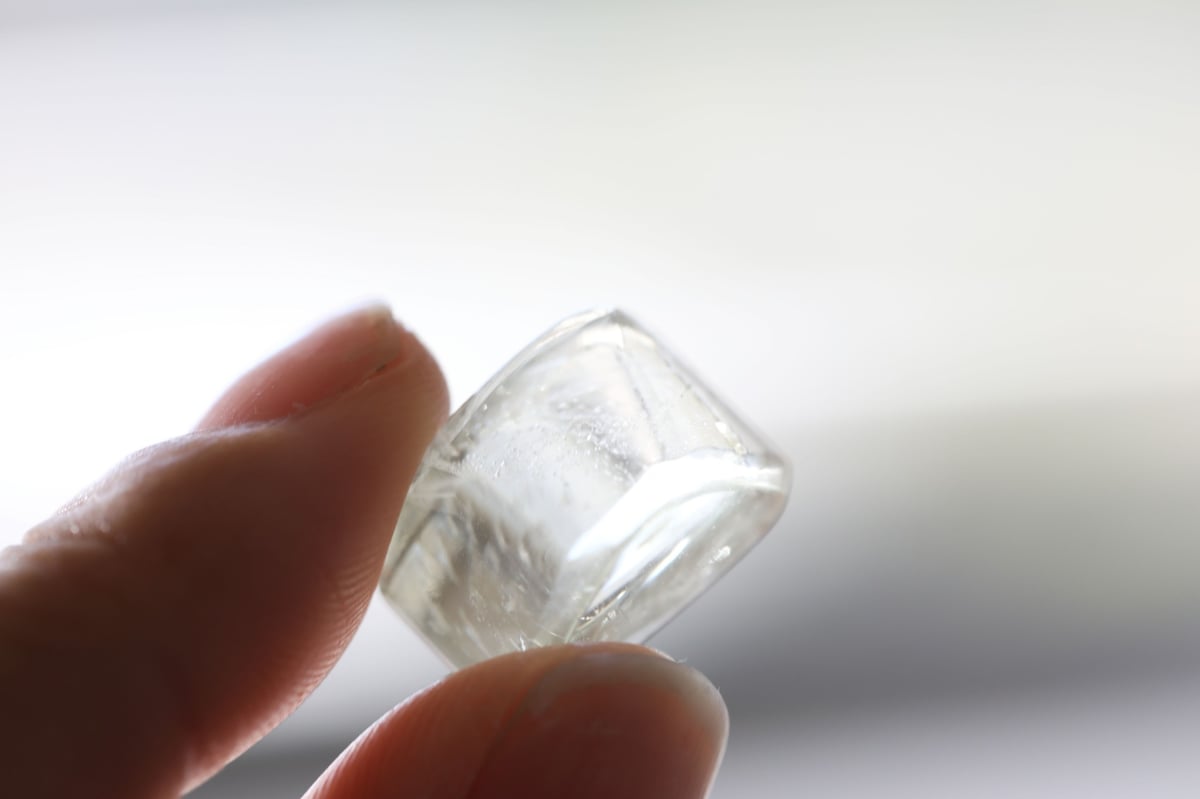 光へ】トリフェーン(イエロークンツァイト) タンブル | Y.S.Y24