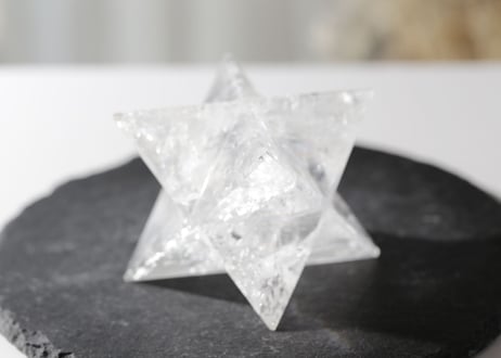 【宇宙意識】ブラジル産 虹入り クリアクォーツ マカバ