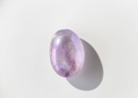 【ちいさな宝物】エンジェルオーラ アメジスト 小さな握り石
