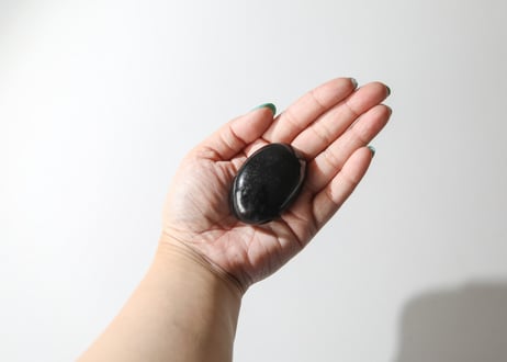 【感謝のこころ】ブラックトルマリン 握り石