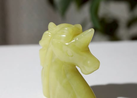 【内なるパワーに目醒める】レモン色の翡翠のユニコーン