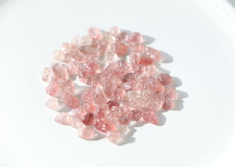 アンチエイジング】タンザニア産 ストロベリークォーツ さざれ（40g