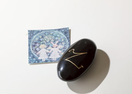 【予約販売！Y.S.Y24オリジナル】アバンダンス＆カオスクリーニングの彫刻入り！ ゴールドシーンオブシディアン 握り石 オリジナルシール付き❣️※イベントクーポン使用不可