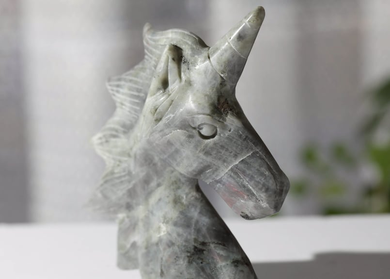 チャクラに祈りを込めて】ラブラドライト ユニコーン | Y.S.Y24