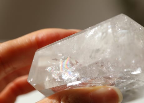 【光の大地へ】虹入り レムリアンクォーツ 磨き