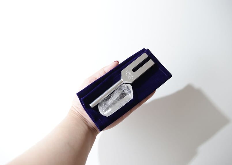 高品質　透明　虹入　クリアクォーツ　ダイアモンド　スタンド付 21632b19d25ab2e868ed73c28e5c6d